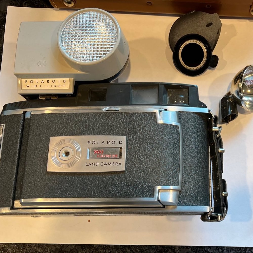 Vintage Polaroid 900 Electric Eye Land Camera with Original Leather Case